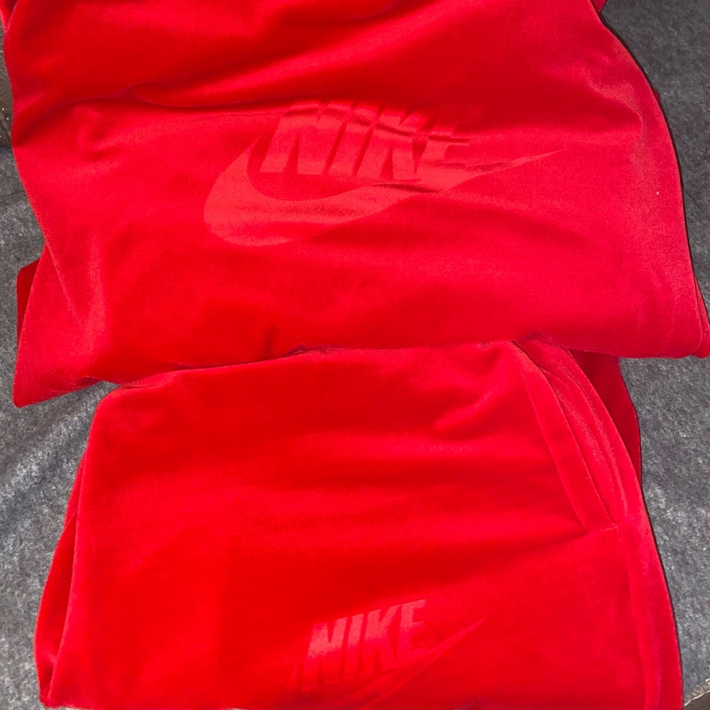 Jogging suit